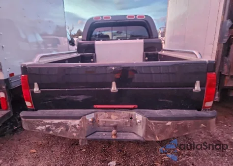 2006 Ford F550 Super Duty из США, поврежденный, VIN 1FDAW57P06EB89811